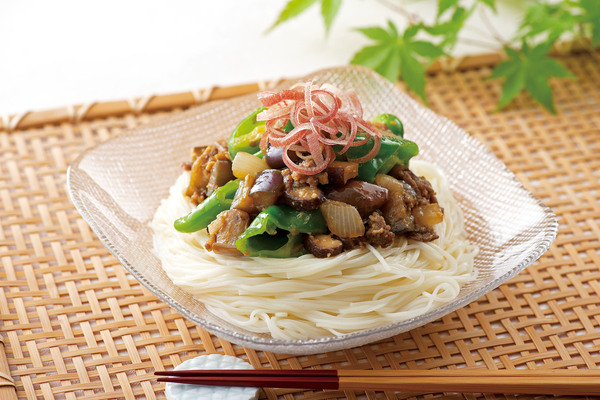 万願寺とうがらしの肉みそそうめん