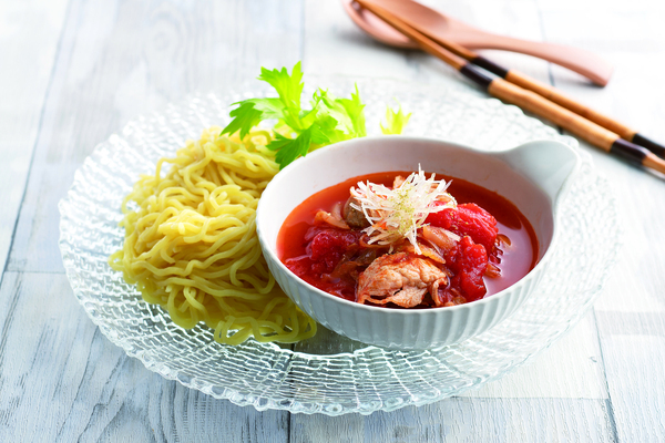 豚肉とセロリのトマトつけ麺