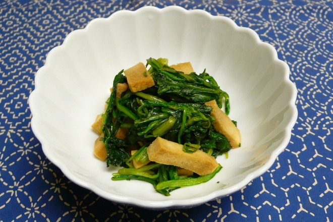 高野豆腐と春菊の和え物