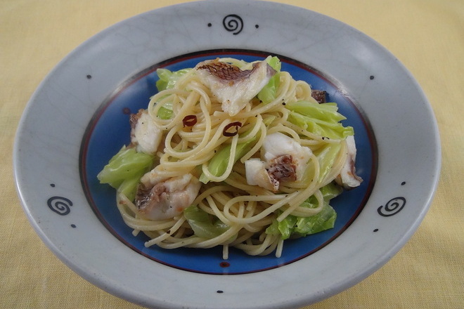 鯛と春キャベツのパスタ